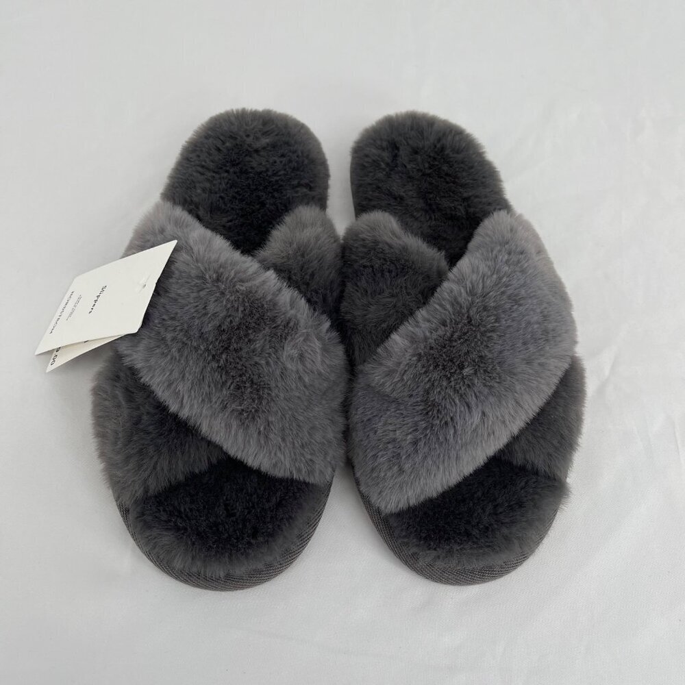 Nordstrom‎ Women's Faux Fur Cross Band Slippers - Size M - Gray